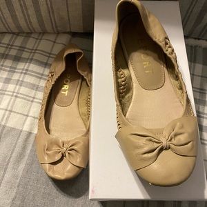Report ballet slippers.  Tan Size 9.5